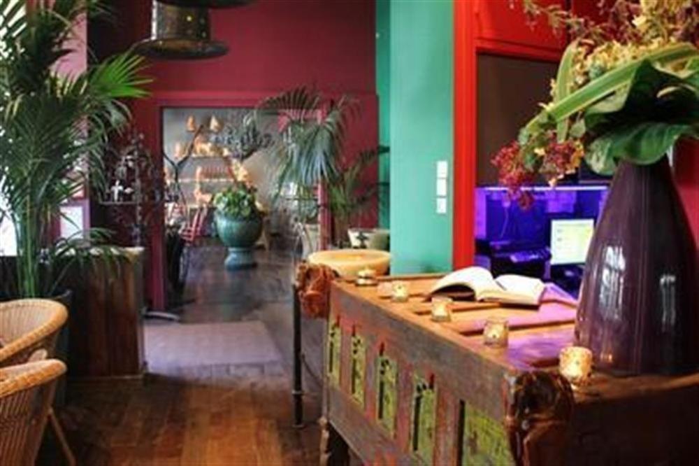 Logis Hotels Le Saint Georges Вандом Экстерьер фото